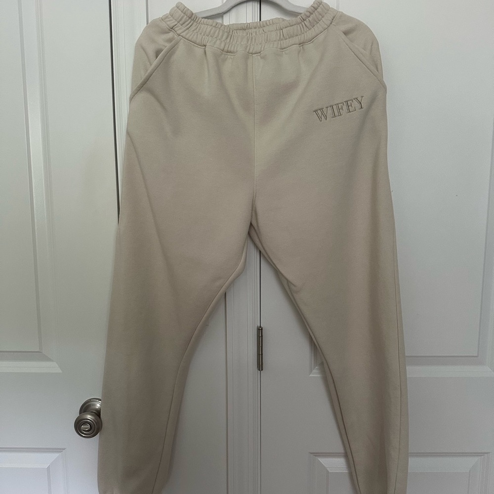 Beige 'Wifey' Sweatpants by Six Stories